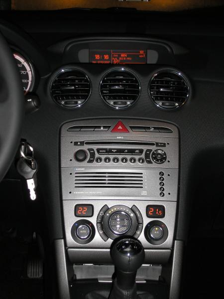 http://www.forum-peugeot.com/Forum/mesimages/5799/PC070037.JPG