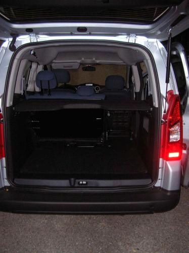http://www.forum-peugeot.com/Forum/mesimages/7123/DSCN8478.jpg