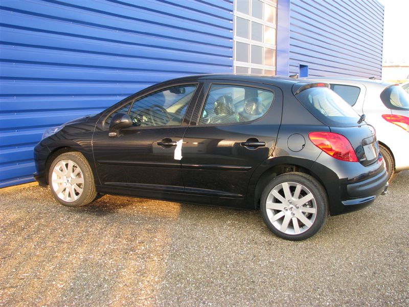 http://www.forum-peugeot.com/Forum/mesimages/72/IMG0510bis.JPG