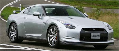 http://www.forum-peugeot.com/Forum/mesimages/8727/4043714907-nissan-skyline-gt-r-2008.jpg