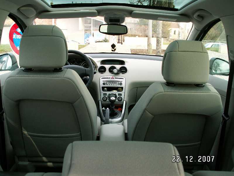 http://www.forum-peugeot.com/Forum/mesimages/8733/CopiedePICT0022.JPG