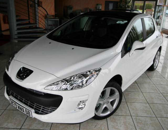 http://www.forum-peugeot.com/Forum/mesimages/9534/308_av.jpg