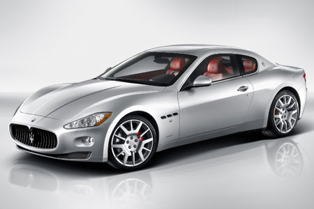 http://www.forum-peugeot.com/Forum/mesimages/9552/maserati_GranTurismo@2007_0004.jpg