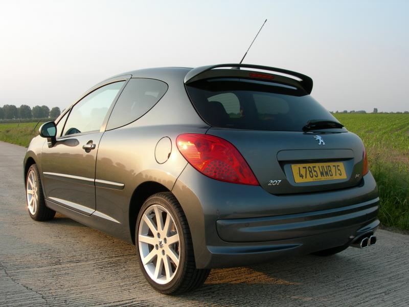 http://www.forum-peugeot.com/Forum/mesimages/9643/DSCN6732.JPG