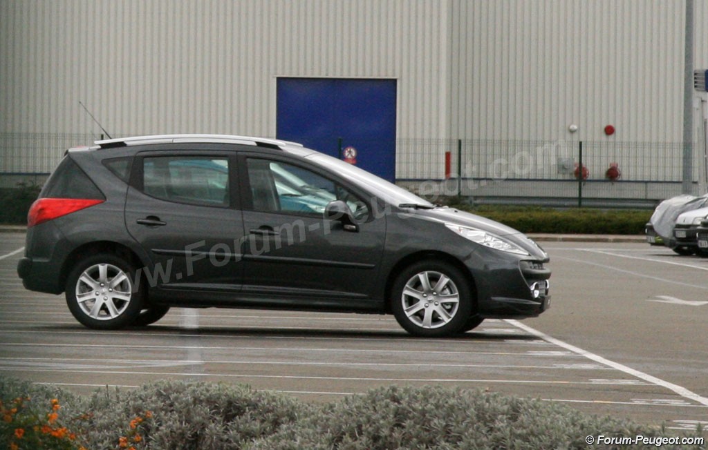 http://www.forum-peugeot.com/images/207-sw-poissy-02.jpg