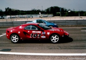http://www.forum-peugeot.com/images/Image/dijon2007/argentique/trophee-gt-05_tn.jpg