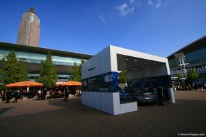 http://www.forum-peugeot.com/images/Image/iaa2007/salon-francfort-0122_tn.jpg