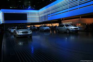 http://www.forum-peugeot.com/images/Image/iaa2007/salon-francfort-0135_tn.jpg
