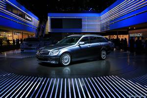 http://www.forum-peugeot.com/images/Image/iaa2007/salon-francfort-0138_tn.jpg