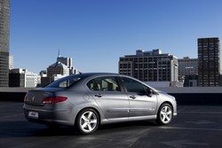 Peugeot 408