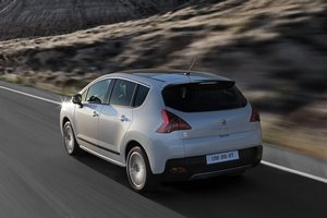 Peugeot 3008 HYbrid4 dynamique