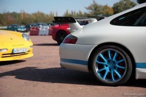 http://www.forum-peugeot.com/images/ferrari-porsche/circuit-val-d-or-01_tn.jpg