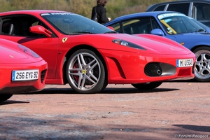 http://www.forum-peugeot.com/images/ferrari-porsche/circuit-val-d-or-13_tn.jpg