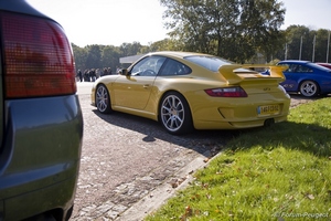 http://www.forum-peugeot.com/images/ferrari-porsche/circuit-val-d-or-15_tn.jpg