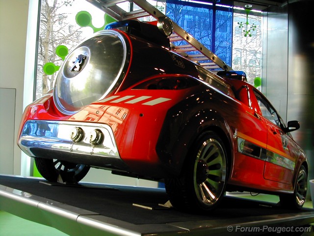 http://www.forum-peugeot.com/images/peugeot-avenue-14-03-07/DSCN3573.jpg