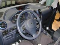 peugeot_1007-01.jpg