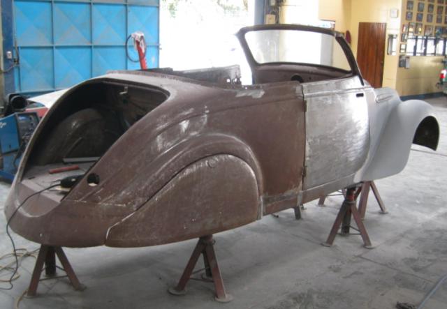 Photo 28 - peugeot 202 à vendre - Vente aux enchères. Une collection de 140 anciennes très éclectique