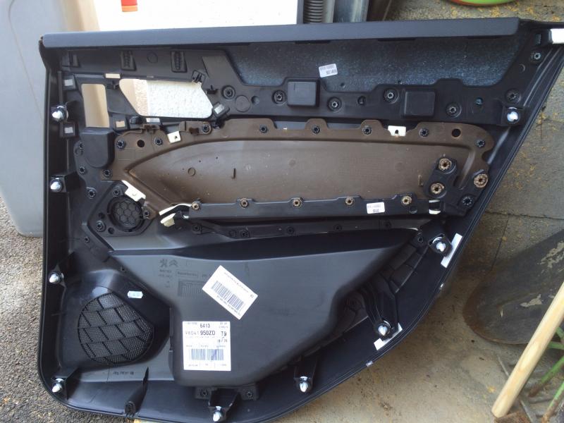 Demontage Des Garnitures De Porte 308 T9 Forum Peugeot demontage-des-garnitures-de-porte-308-t9-forum-peugeot