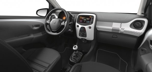 Peugeot 108 Kilt : intérieur