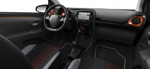 Peugeot 108 : kit de décor Noir Tangerine