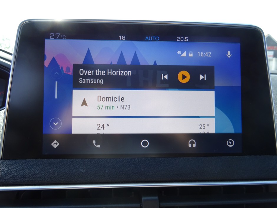 Nous avons essayé Android Auto dans le nouveau Peugeot