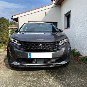 Active Business 2021 - PEUGEOT 3008 - Avant