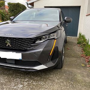 Active Business 2021 - PEUGEOT 3008 - AV clignotant