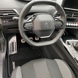 Active Business 2021 - PEUGEOT 3008 - pédalier alu