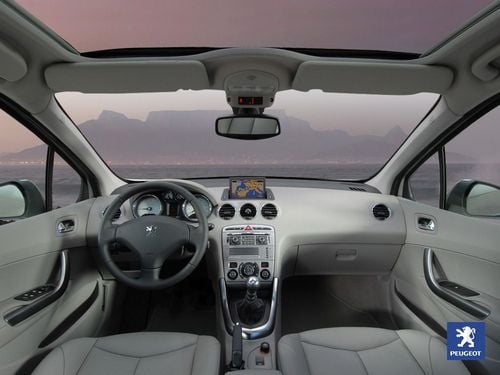 Peugeot 308 face avant
