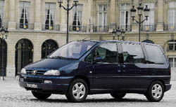 Peugeot 806 phase 2 bleu