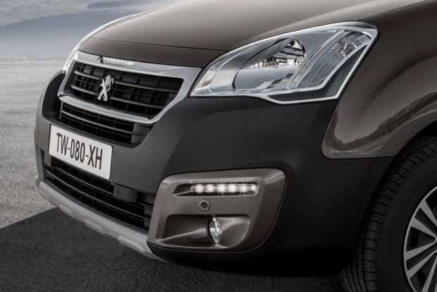 La face avant du Peugeot Partner Tepee