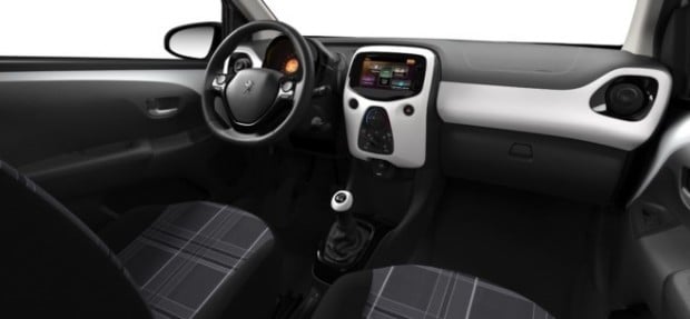 Peugeot 108 : kit de décor Porcelaine