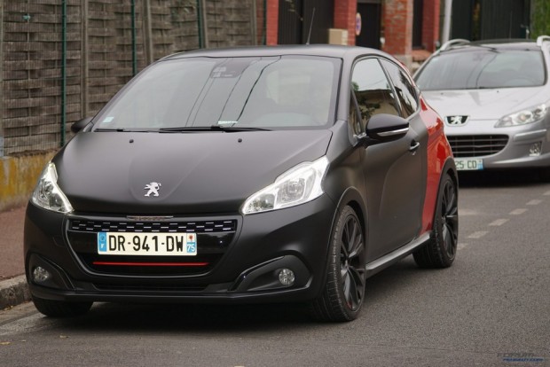 Peugeot 208 GTi by Peugeot Sport