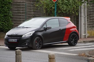 Peugeot 208 GTi by Peugeot Sport