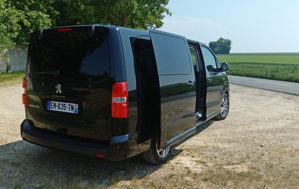 Essai Peugeot Traveller Business VIP Long 2,0L BlueHDi 180 S&S EAT6