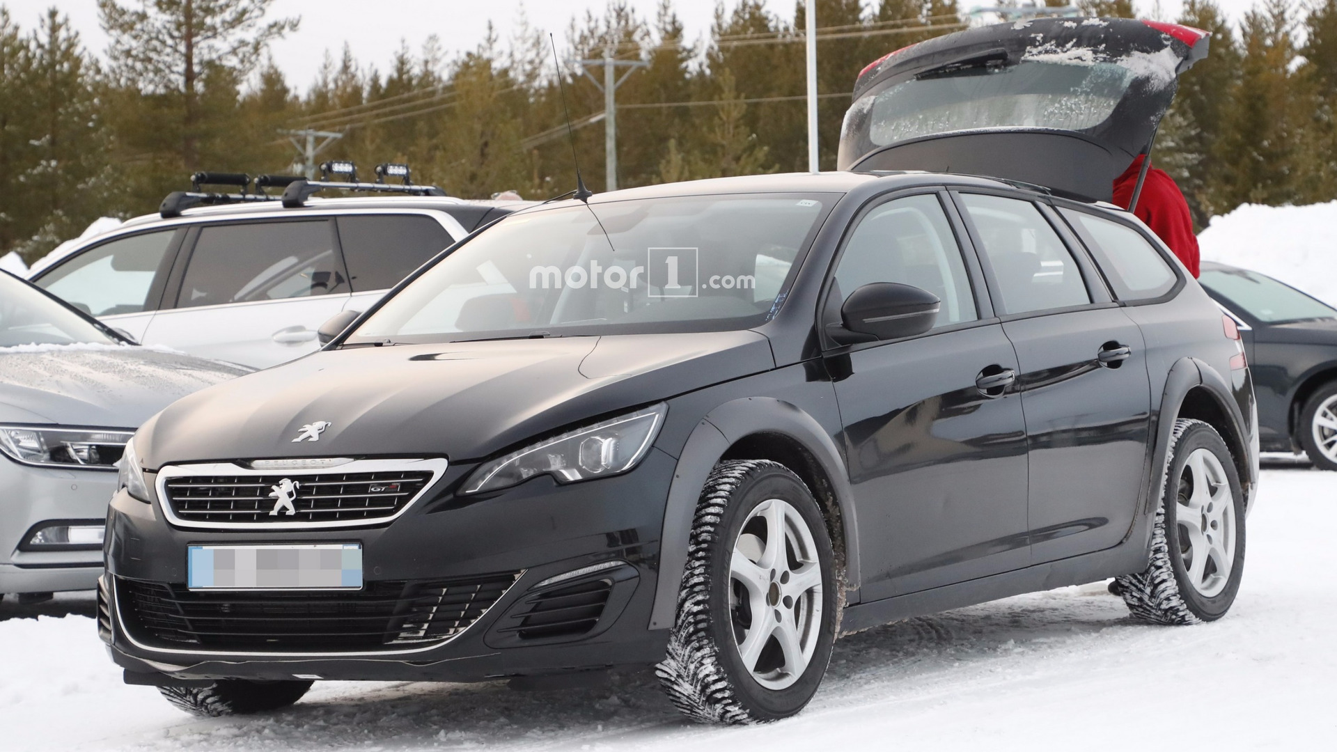 2018-peugeot-508-spy-photo.jpg
