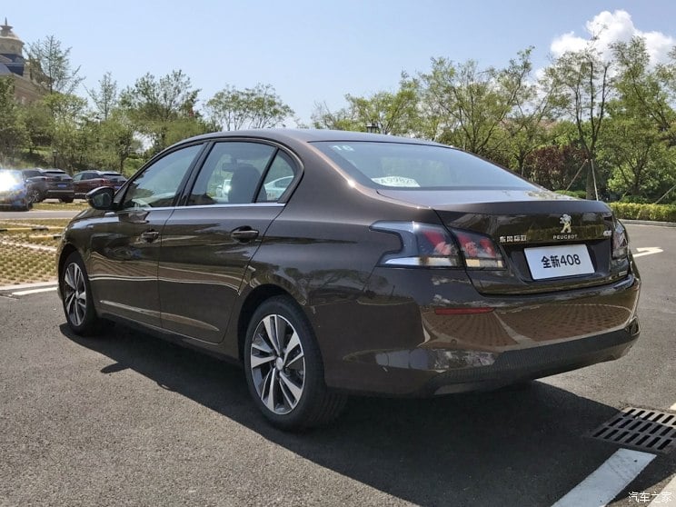 Peugeot 408 2018