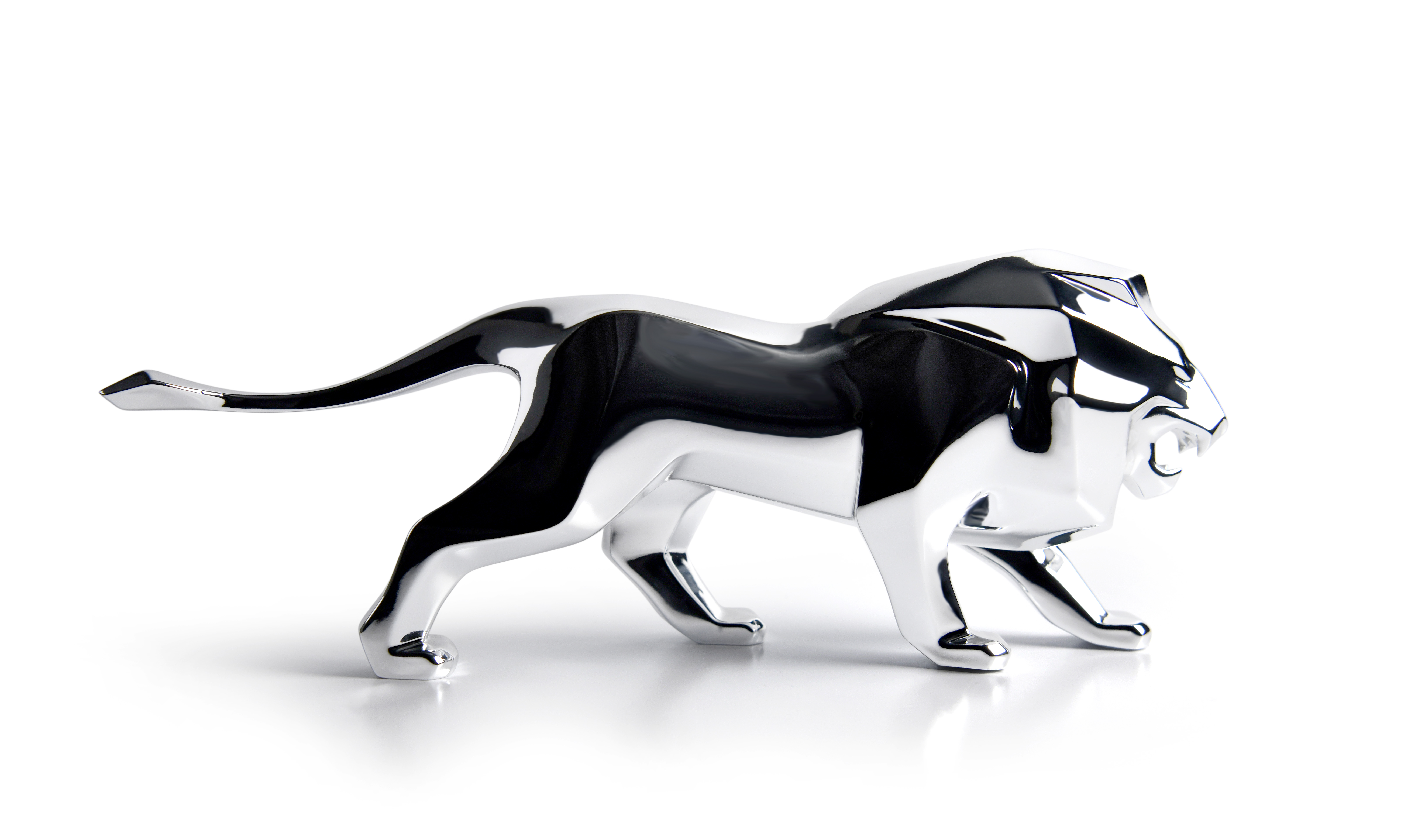 Peugeot_LionAmbassador_DesktopSculpture_001.jpg