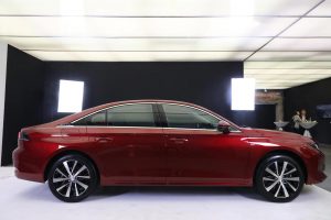 Peugeot 508-L