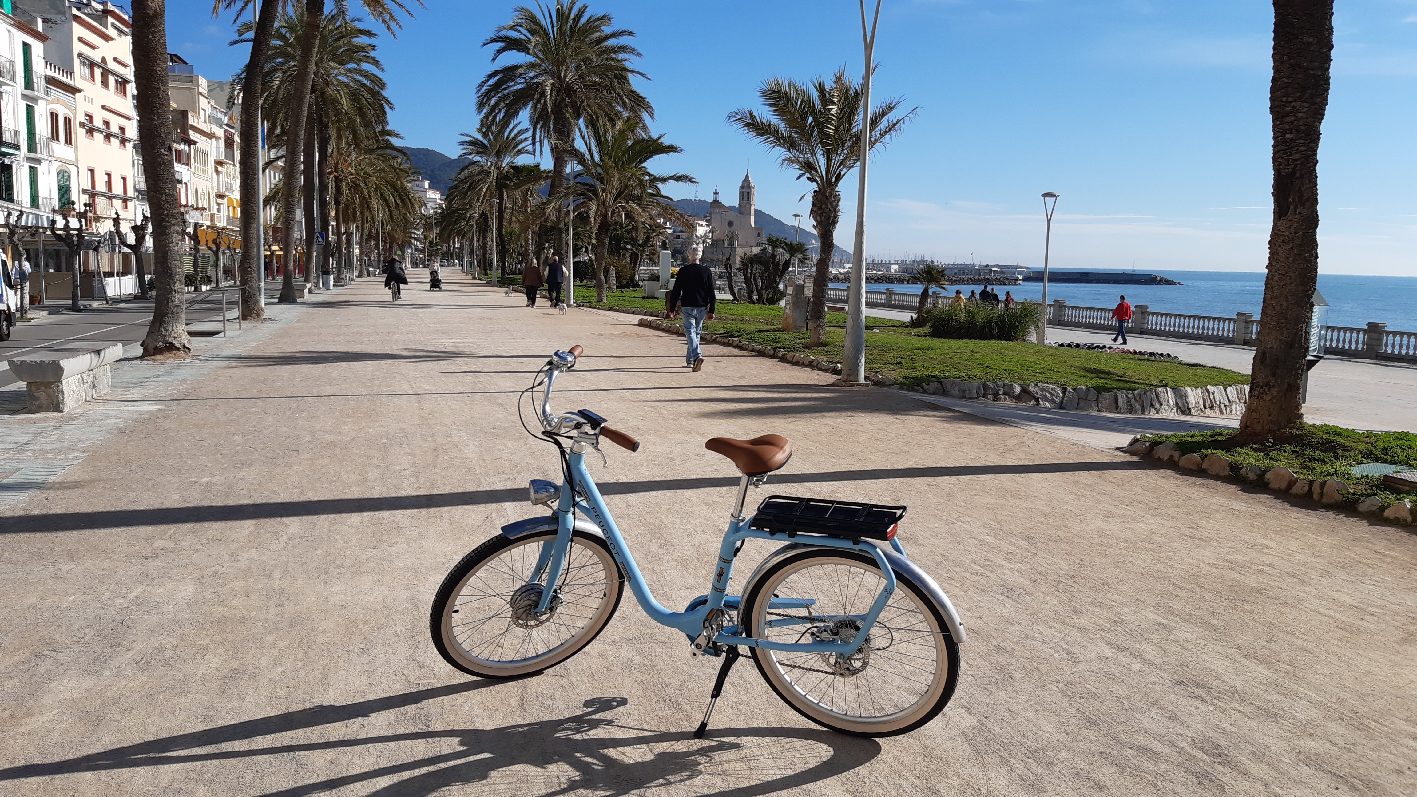 La gamme cycles Peugeot Legend s agrandit Forum Peugeot