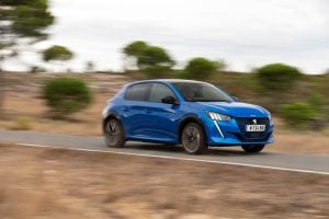 Peugeot e-208