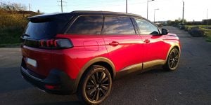 Nouveau Peugeot 5008 Rouge Ultimate Black Pack