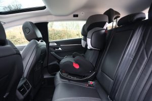 Peugeot 508 SW siège-auto enfant