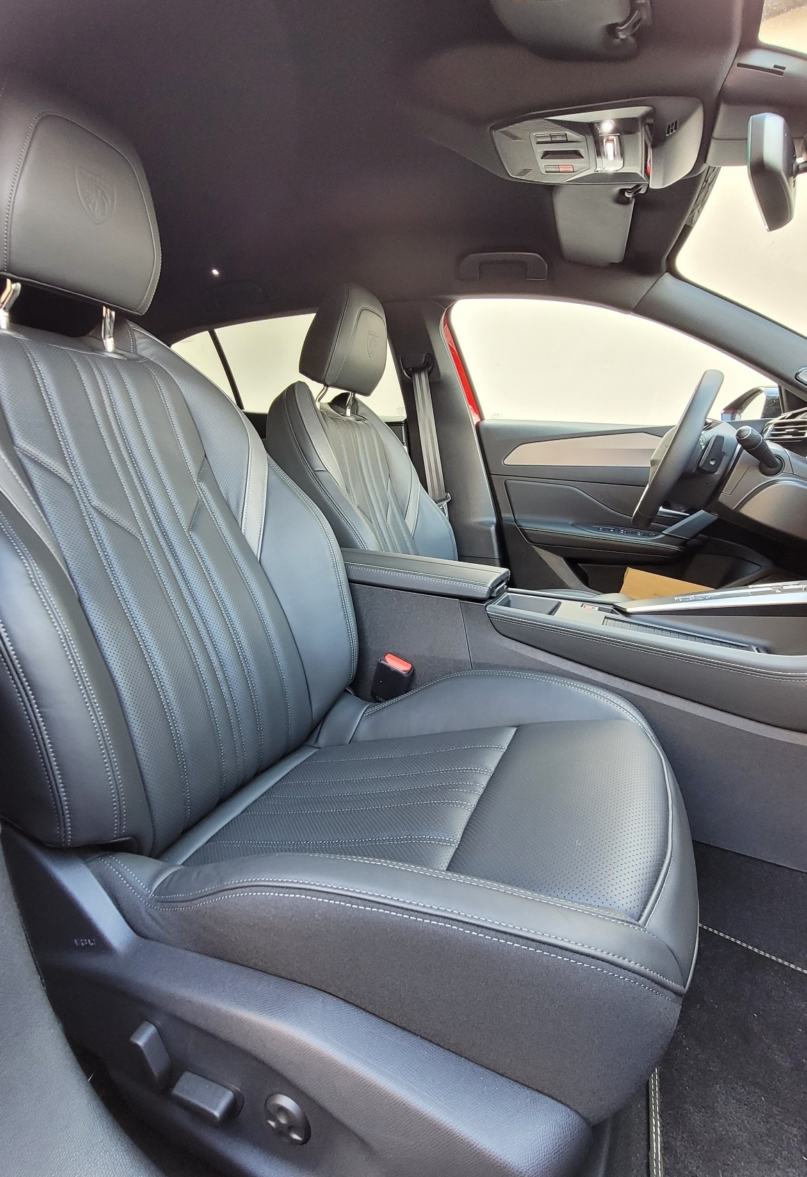 Peugeot 408 GT