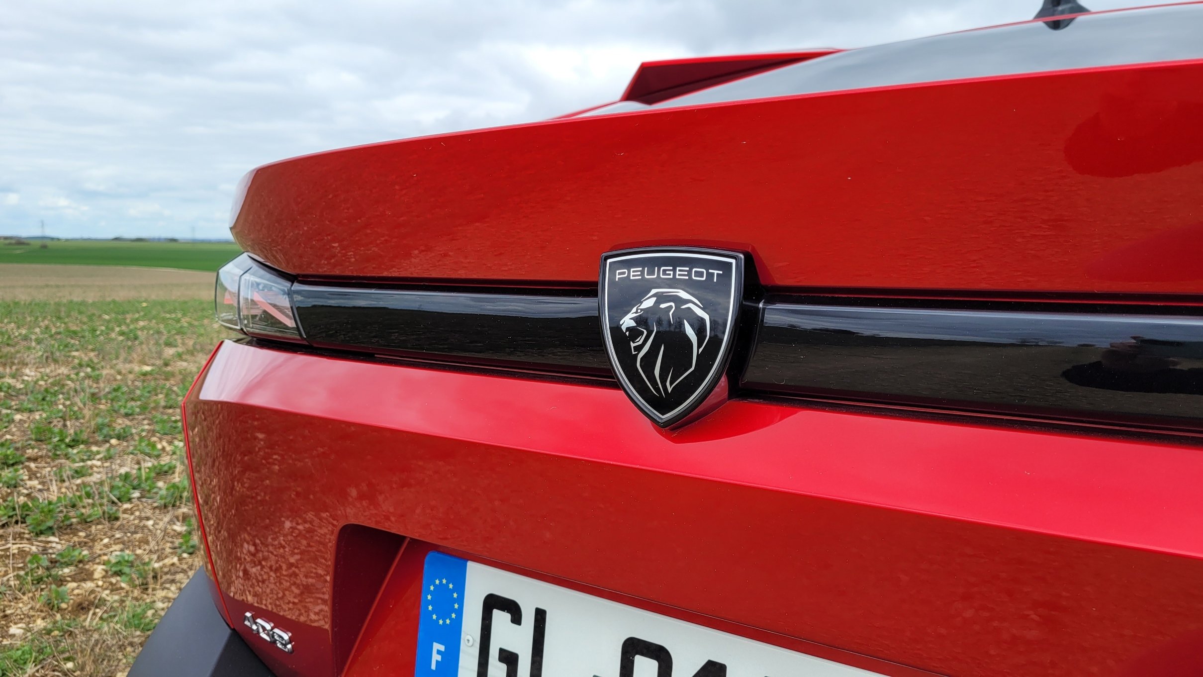 Peugeot 408 GT