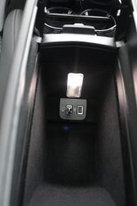 Prises USB-C dans Peugeot 508