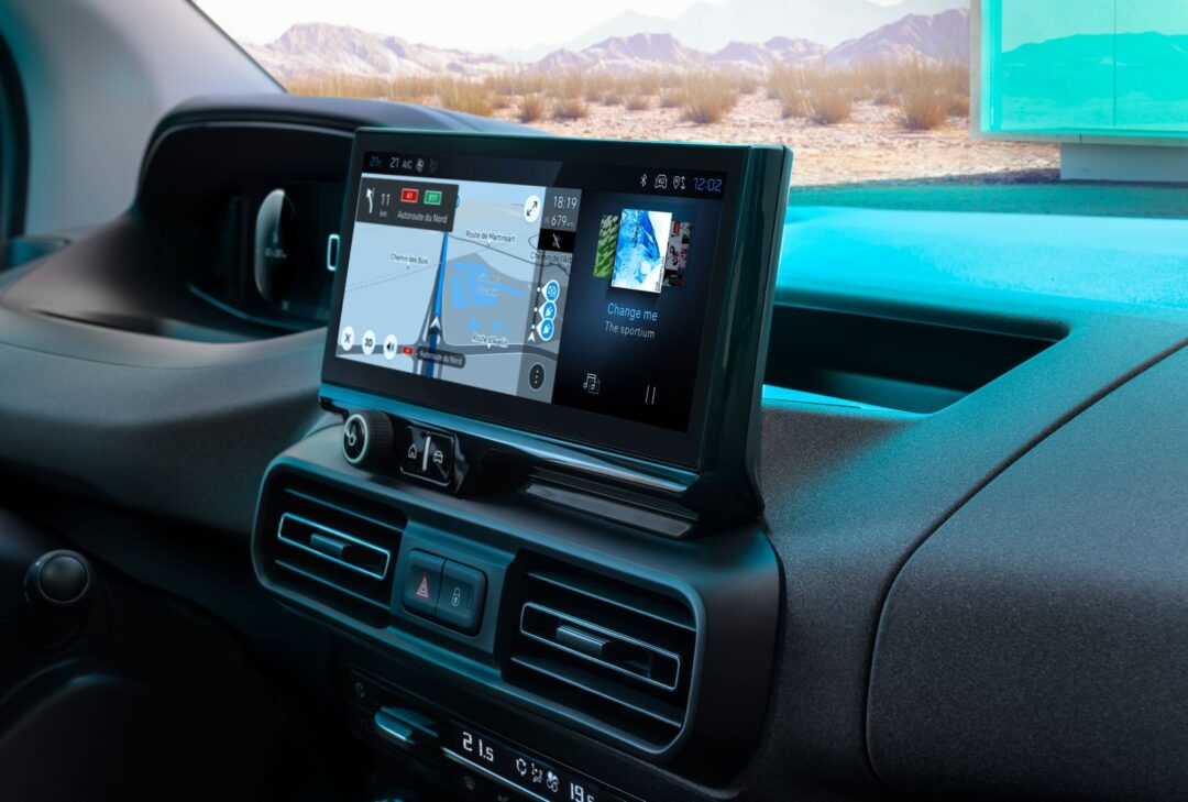 Ecran tactile 10 pouces du Peugeot E-Rifter