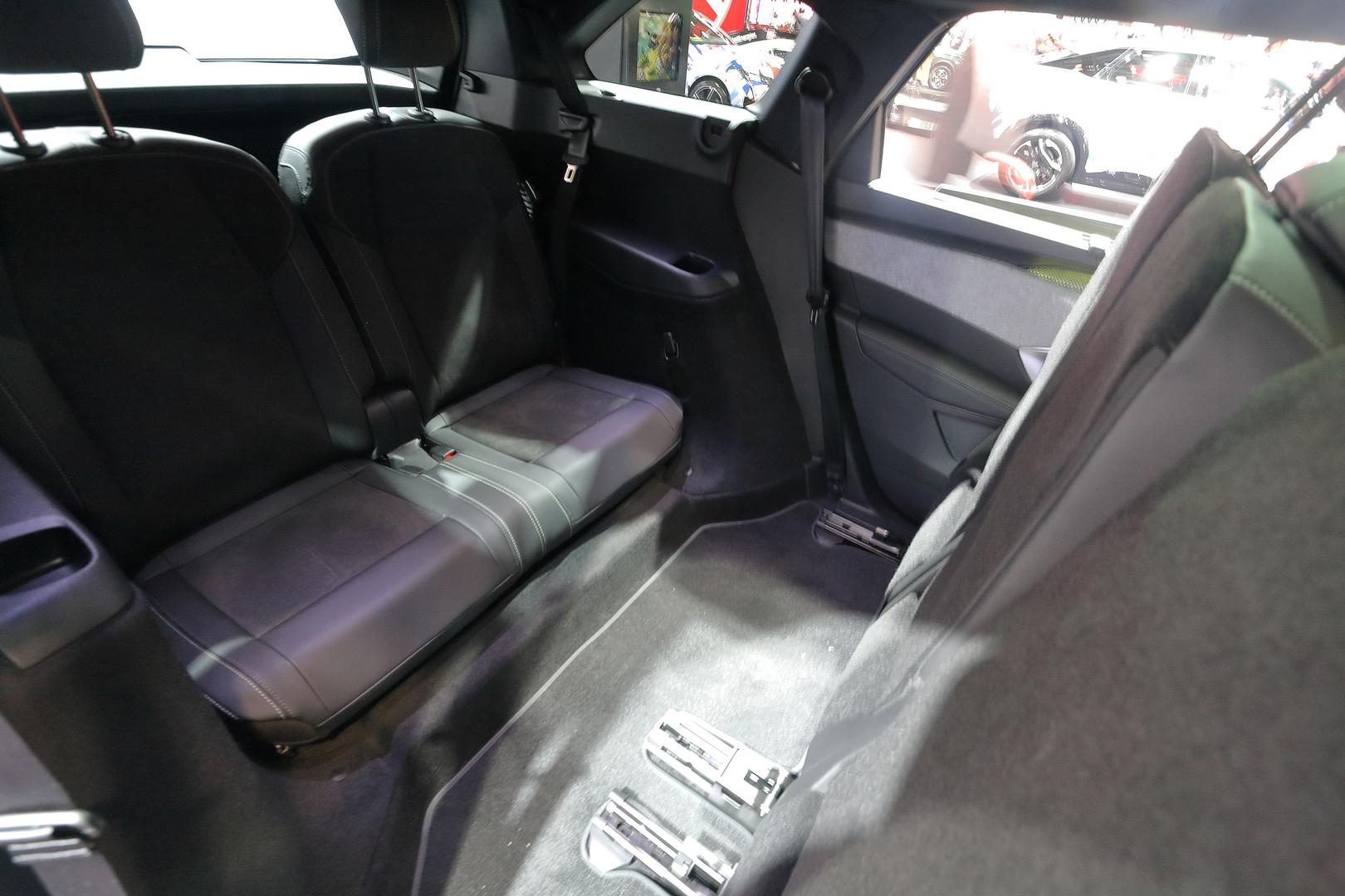 Peugeot e-5008 sièges rang 3