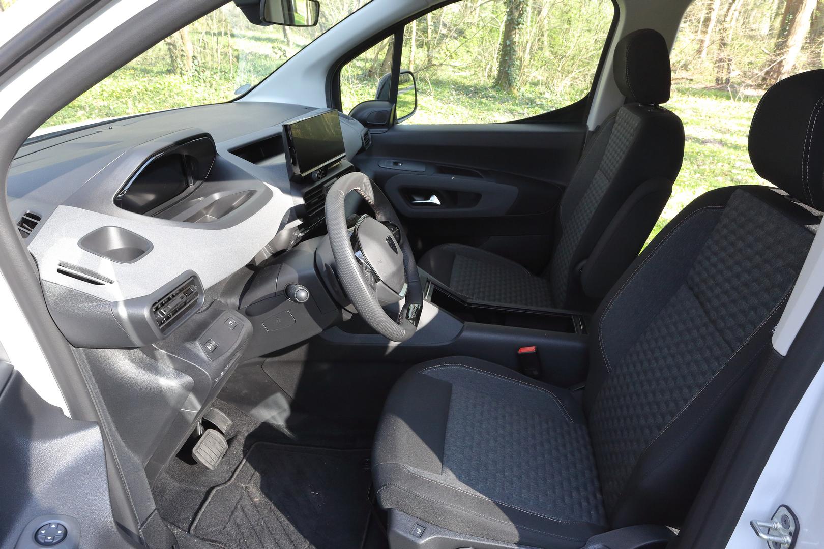 Intérieur Peugeot e-Rifter